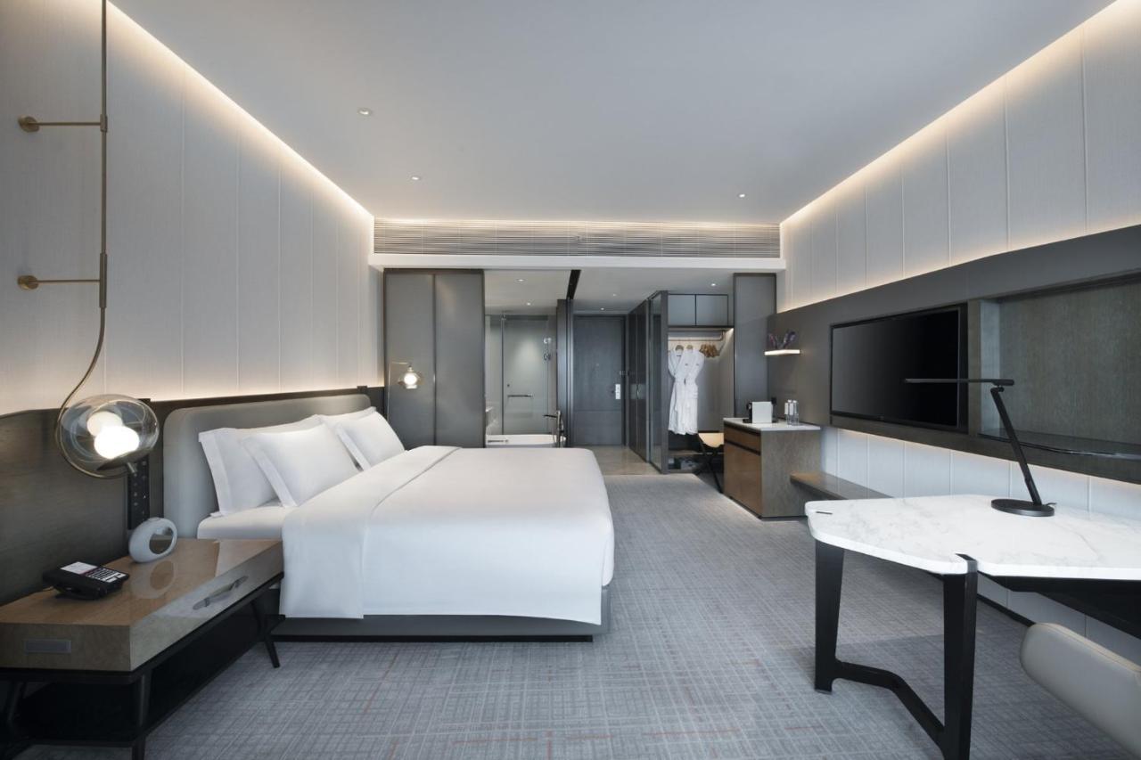 Crowne Plaza Wuhan Optics Valley By Ihg Eksteriør bilde