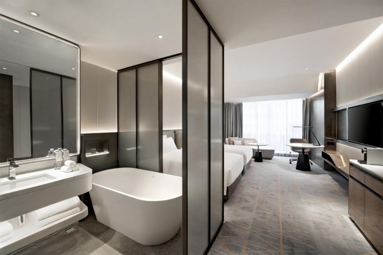 Crowne Plaza Wuhan Optics Valley By Ihg Eksteriør bilde