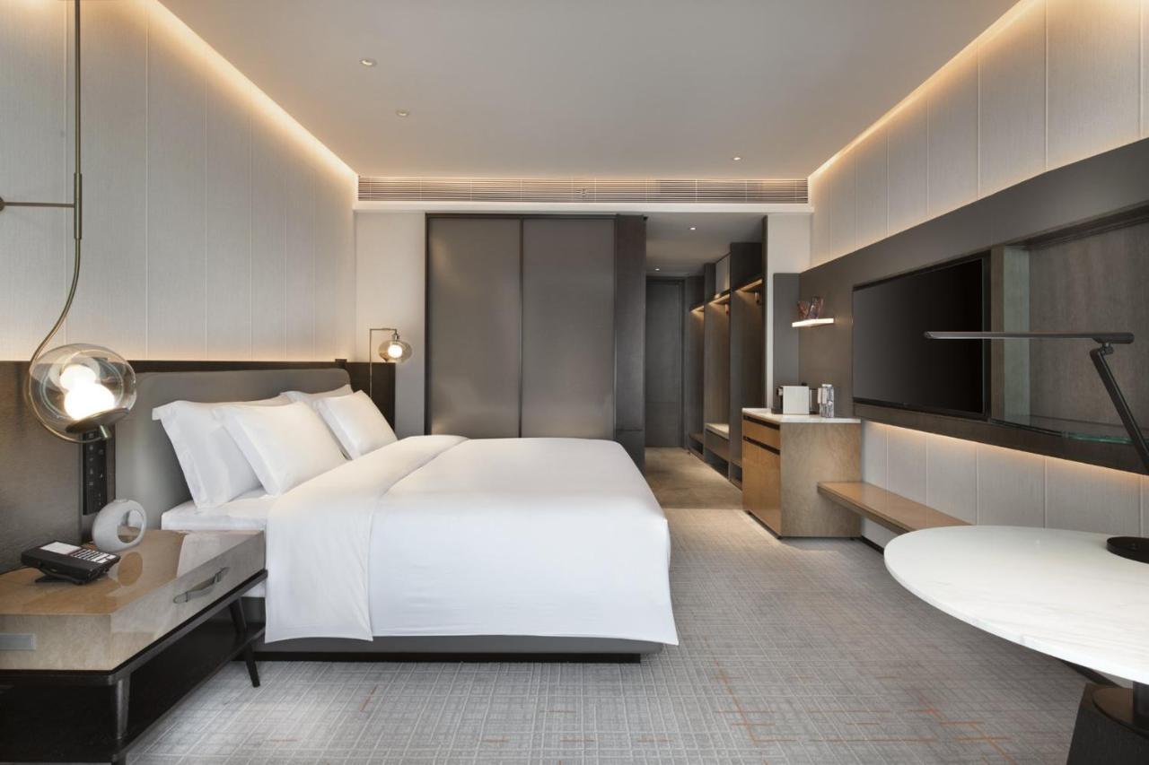 Crowne Plaza Wuhan Optics Valley By Ihg Eksteriør bilde